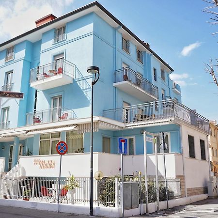 Hotel Malibu Mare Римини Экстерьер фото